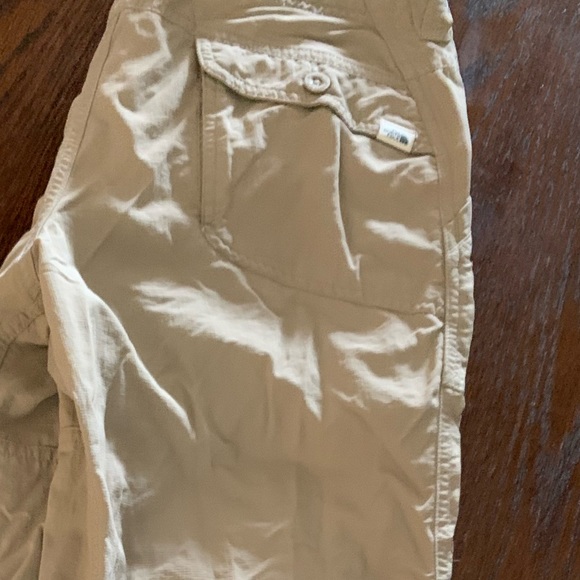 Womens North Face cargo pants size 8 - Picture 3 of 4